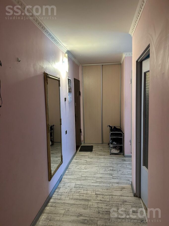 Ziepniekkalns, Ēbeļmuižas 30